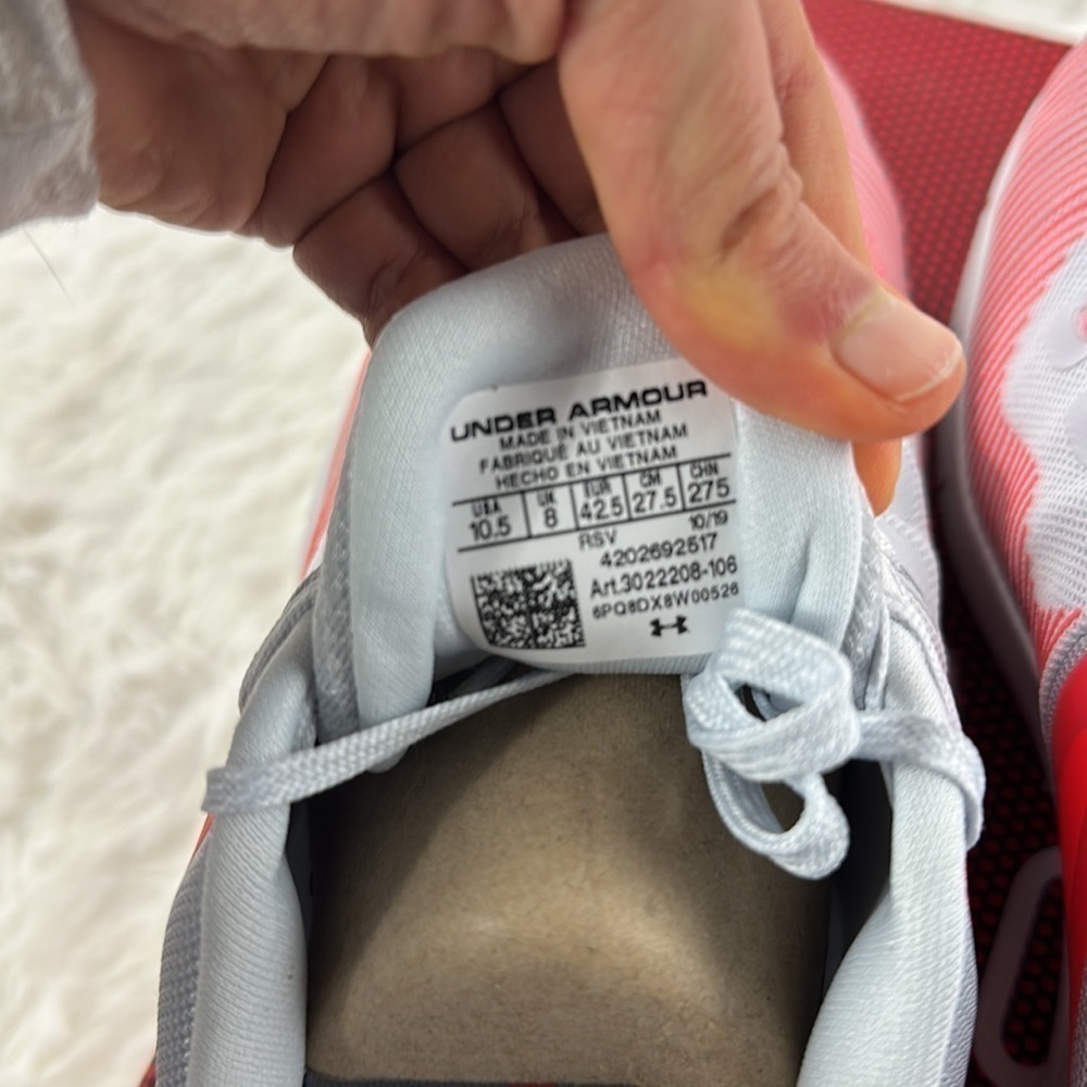 NIB Under Armour W HOVR Rise - Picture 9 of 10